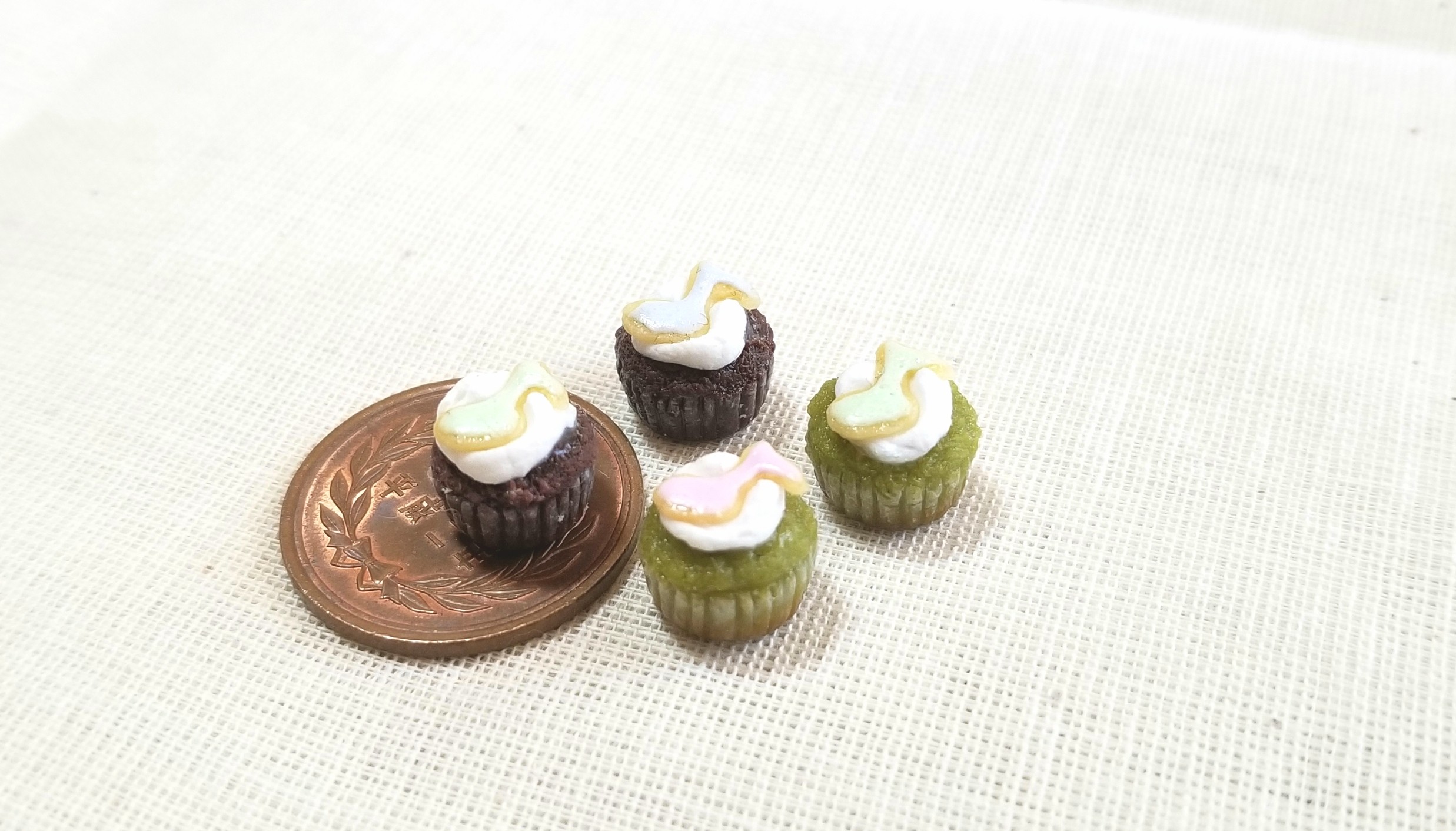 カップケーキ,アイシングクッキー,樹脂粘土,ミニチュアフード,オビツ