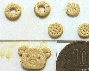 ミニチュアフード,クマちゃんクッキーの原型,エポキシパテ,作り方