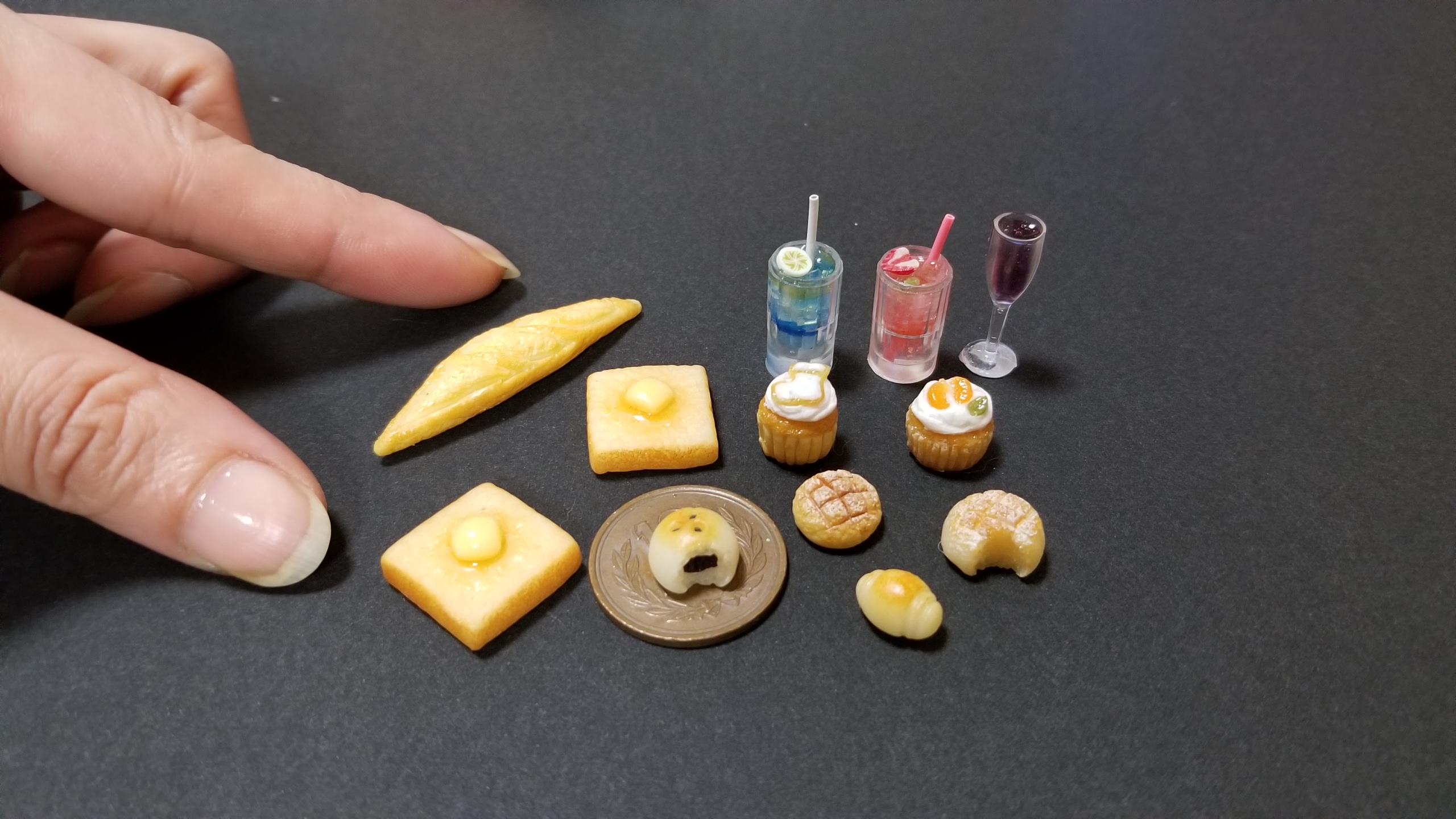 ミニチュアフード,ミンネ,オーダー品,樹脂,ドリンク,ジュース,パン