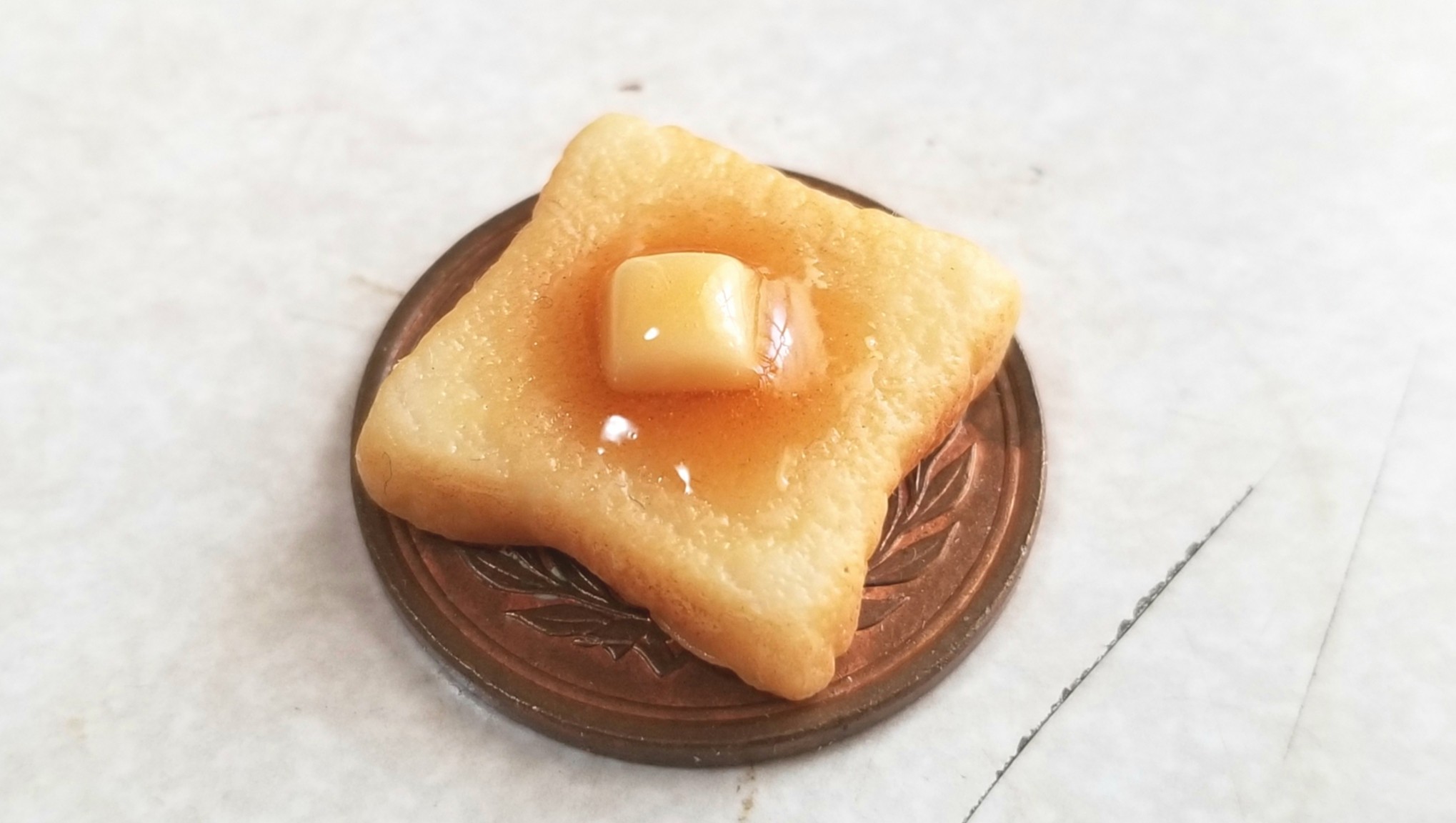 美味しそうなおいしいパン,カリカリ超熟手作りバタートースト,粘土