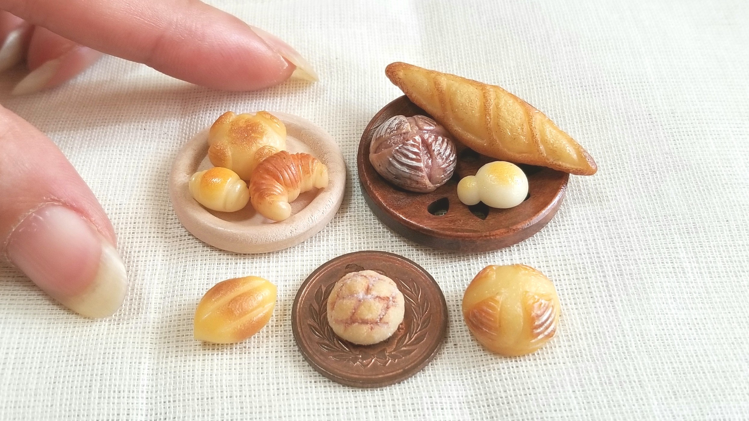 ミニチュアフード,選べる美味しいパン屋,カンパーニュ,ミンネで販売