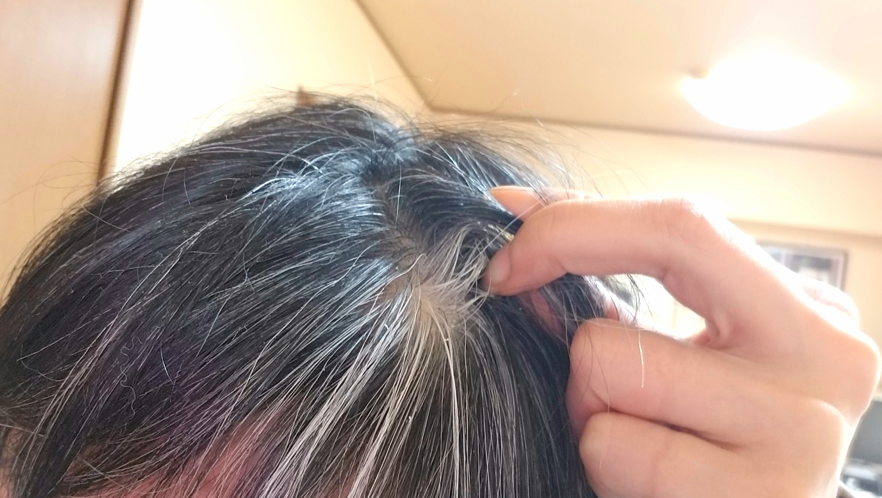 低放射線,白髪への効果と変化,ホルミシスリンパクリーム,散髪した