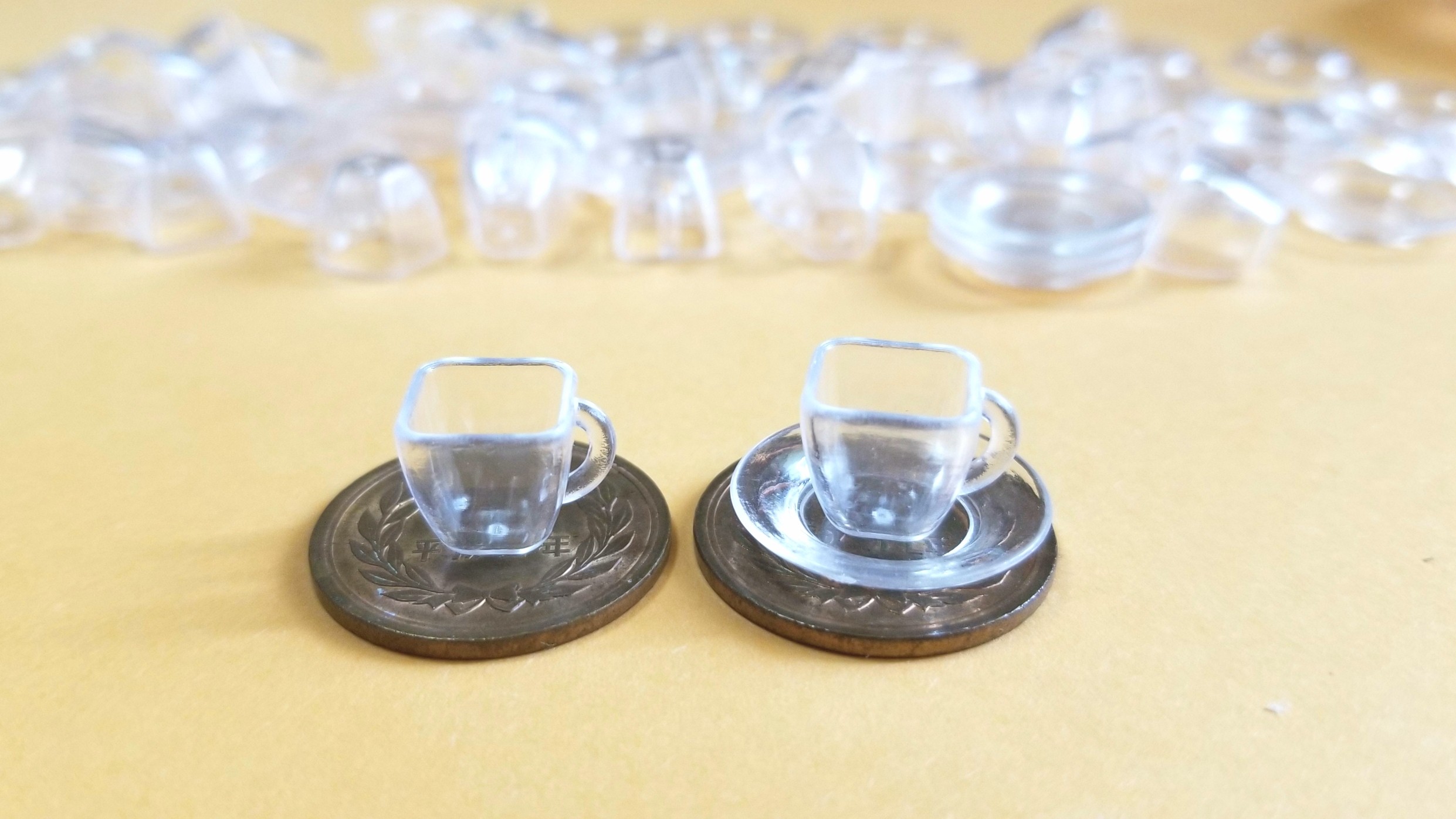 ミニチュアフード用の透明グラス,コップ,ティーカップ,既製品購入