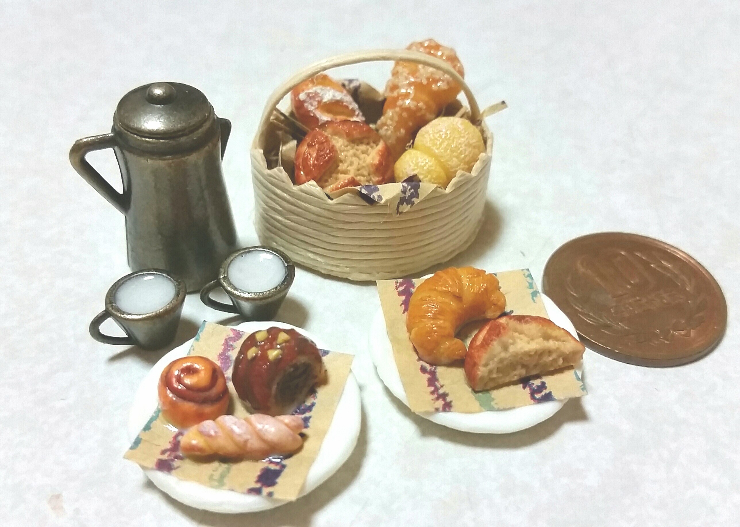 ミニチュア,過去作品,パン,懐かしい,下手くそ,低いクオリティー,人形