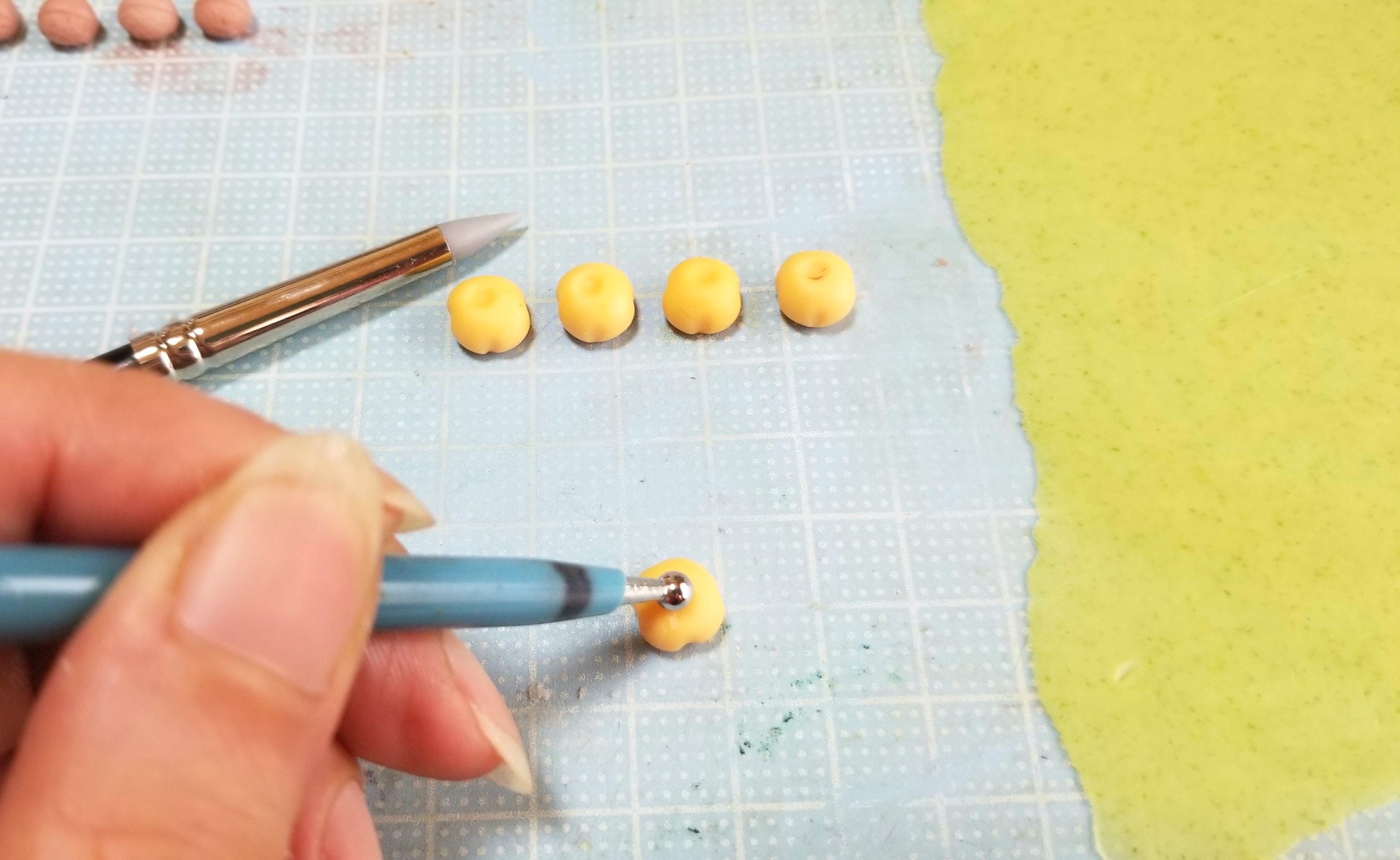 ミニチュアフード,和菓子,柿菓子,作り方,樹脂粘土,秋の味覚,旬,