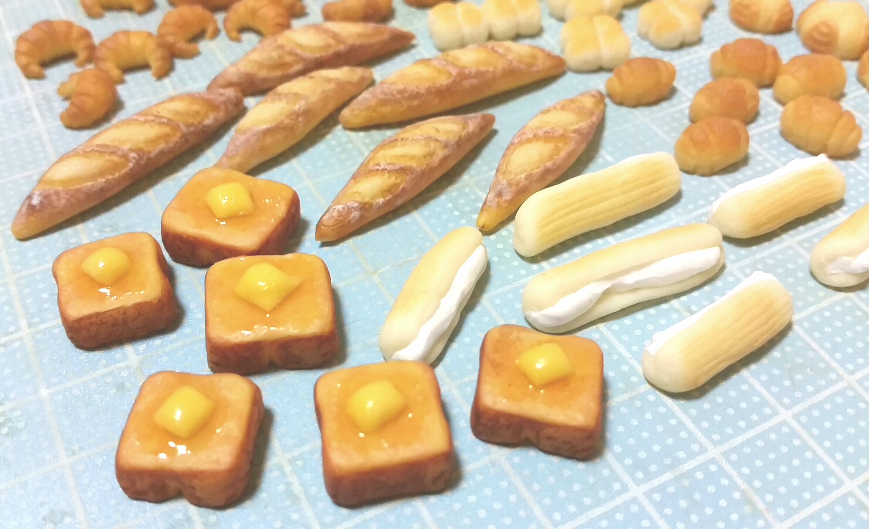 ミニチュア,かわいいパン,バタートースト,樹脂粘土,まとめ画像,自作