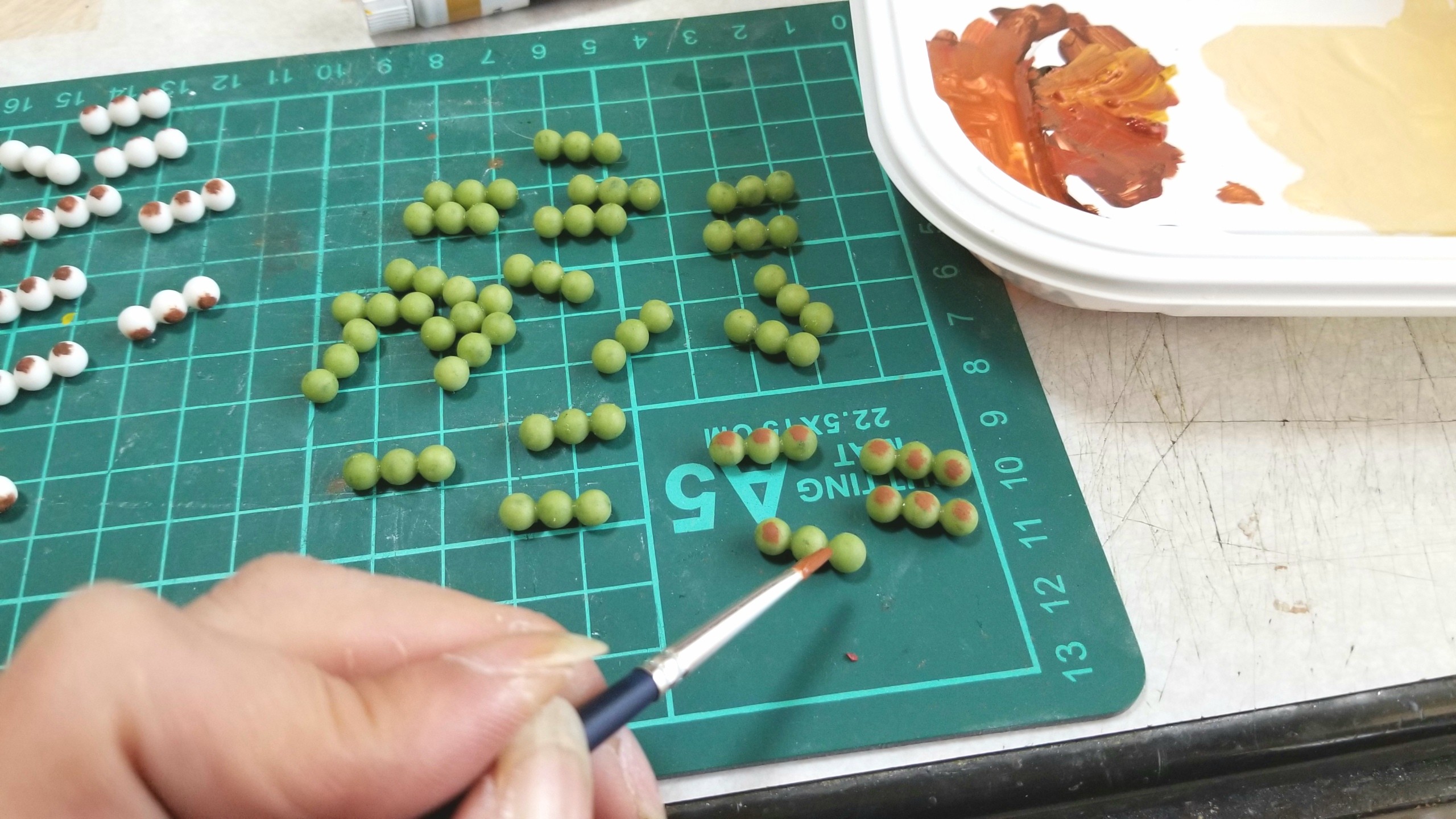 よもぎ草団子,和菓子,作り方,ミニチュア,焼き色,食品サンプル,食玩