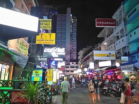 ソイLKメトロ（パラダイス付近）