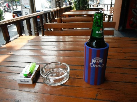 昼間から飲むビール