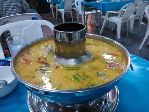 魚貝類のスープ