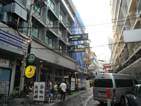 ナリーナナホテル