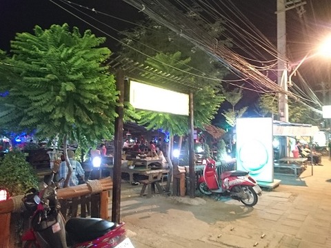 ムーガタレストラン