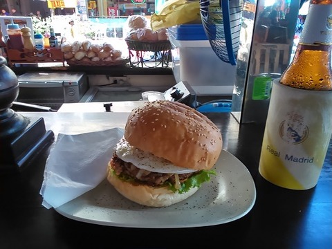 エッグバーガー