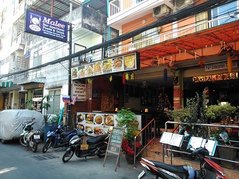 レストラン「Malee」