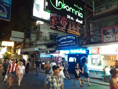 リビングドールショーケース