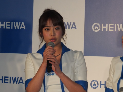 麻倉みな