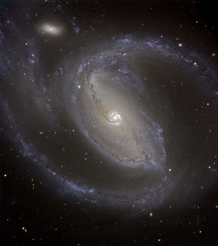 esa_ngc1097