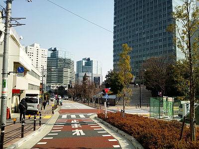 大崎駅西側