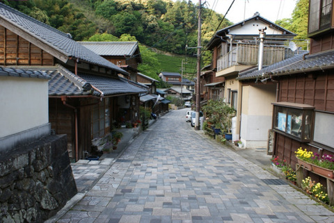 D245D82F-3C88-4B4A-A7EC-1D973C739499-757-0000026E16981B1B
