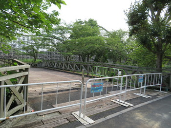 12レジーナ遊歩道封鎖