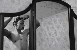 combing_boy
