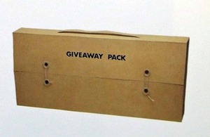 図9 Giveaway Pack2(外側)