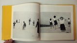 植田正治「砂丘・子供の四季」見開き