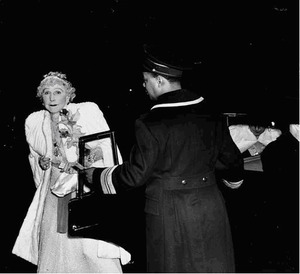 weegee-limo