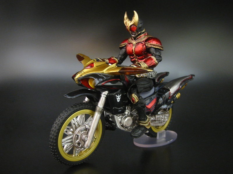 S.I.C. 極魂 LIMITED Masked Rider KUUGA -Rising Mighty Form