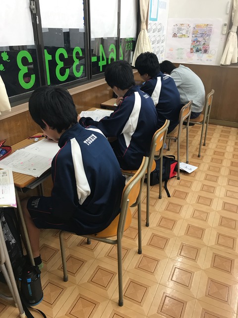 334CF642-22E1-4B22-8E44-1310B5F87A95