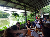「The Riverside Restaurant & coffee」