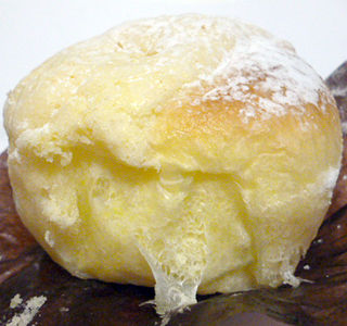 「FREDS」のパン