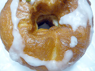 「FREDS」のパン