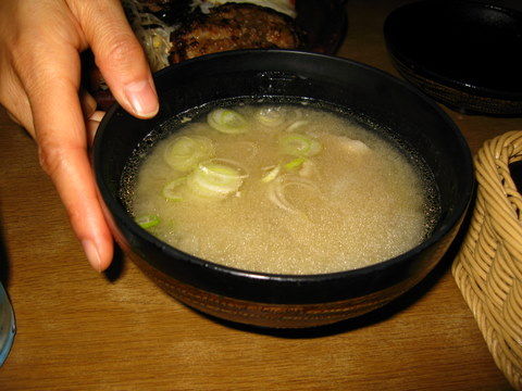 2010_1106_190032AA