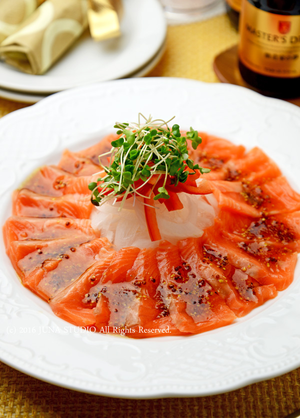 salmon-cp-b1