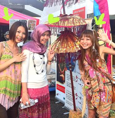 まいちゃんとインドネシアレディととまこ