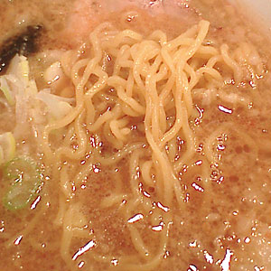 051224ban2.jpg