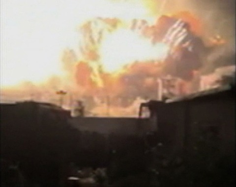 天津爆発13
