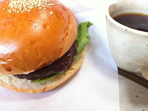 白老牛煮込みバーガー。 白老牛煮込みバーガー。