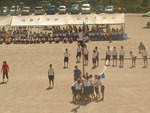 un1