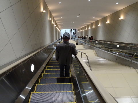 dc112040