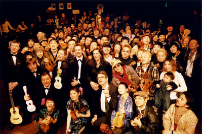2004-ukulele