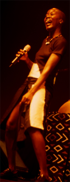 2002-ロキア