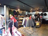 デビル店内