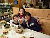 3人
