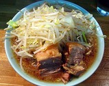 ひげ2