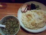 まる麺