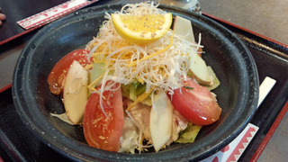 豚しゃぶサラダ冷麺(ごま しょうゆ)