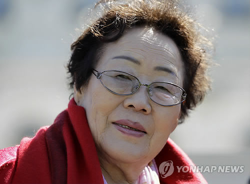 【韓国崩壊】 慰安婦合意の内容が韓国にとってデメリットばかりだった！！！！ どう見ても韓国詰んでるぞこれｗｗｗ