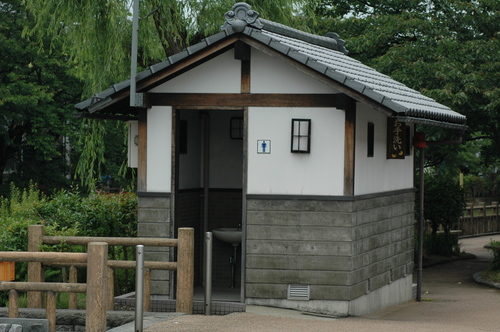 公衆便所 トイレ 富山市